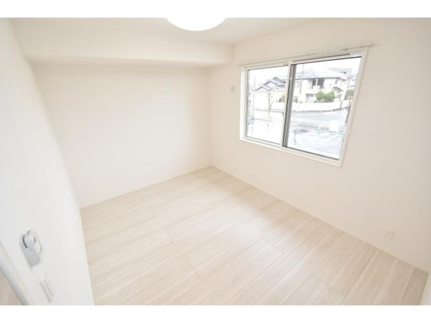  大和路線・関西本線/奈良駅 バス15分辰市農協下車:停歩3分 2階 1年未満