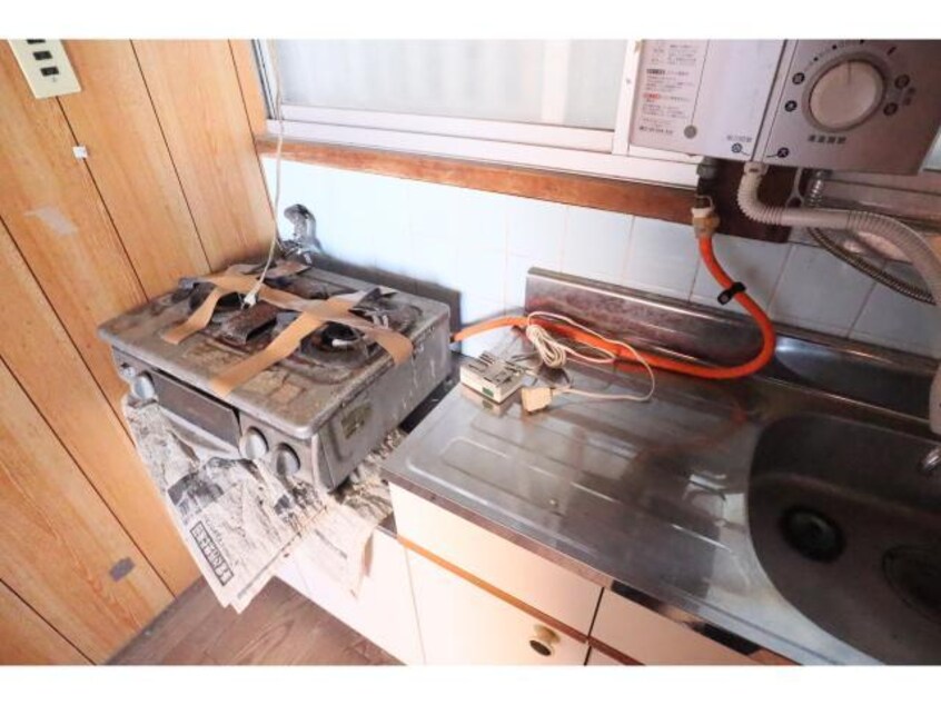  近鉄難波線・奈良線/新大宮駅 徒歩9分 1階 築48年