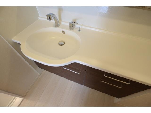  近鉄橿原線/尼ケ辻駅 徒歩19分 1階 築3年