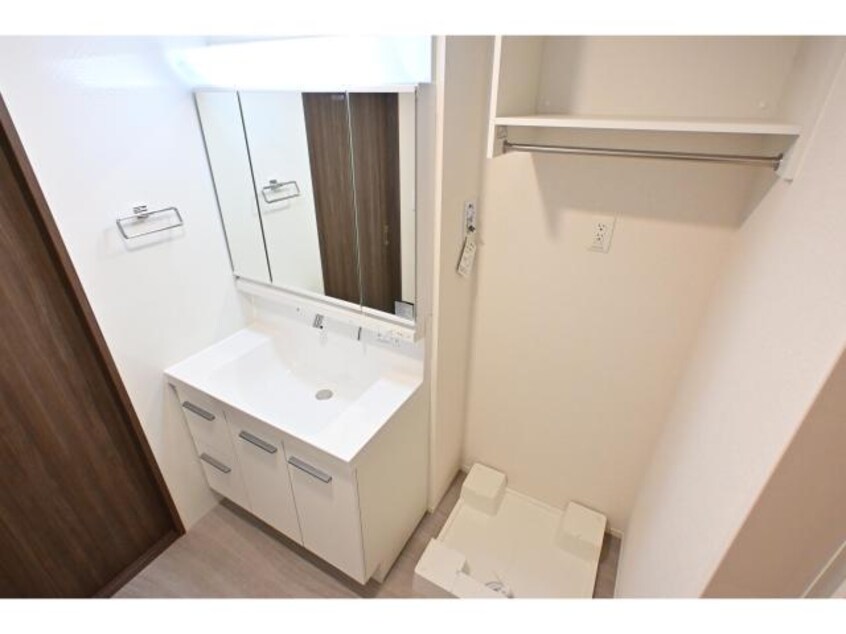  奈良線/奈良駅 徒歩19分 3階 1年未満