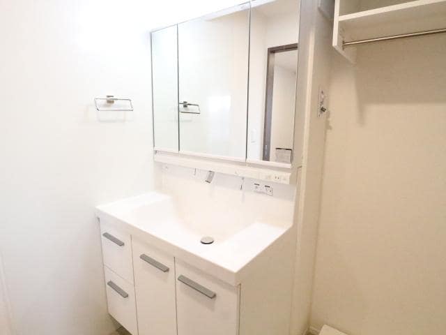  奈良線/奈良駅 徒歩19分 3階 1年未満