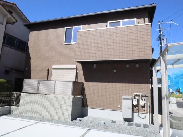  近鉄難波線・奈良線/近鉄奈良駅 徒歩18分 1階 1年未満