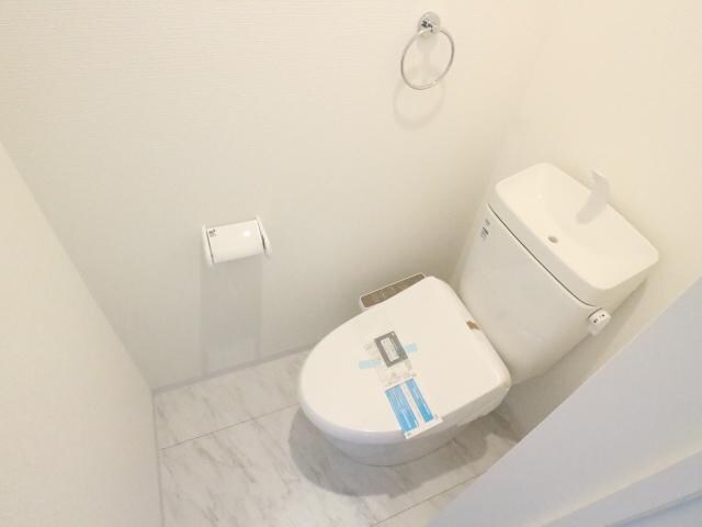  近鉄難波線・奈良線/近鉄奈良駅 徒歩18分 1階 1年未満