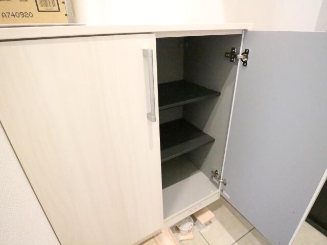  近鉄難波線・奈良線/近鉄奈良駅 徒歩18分 1階 1年未満