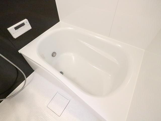  近鉄難波線・奈良線/近鉄奈良駅 徒歩18分 1階 1年未満