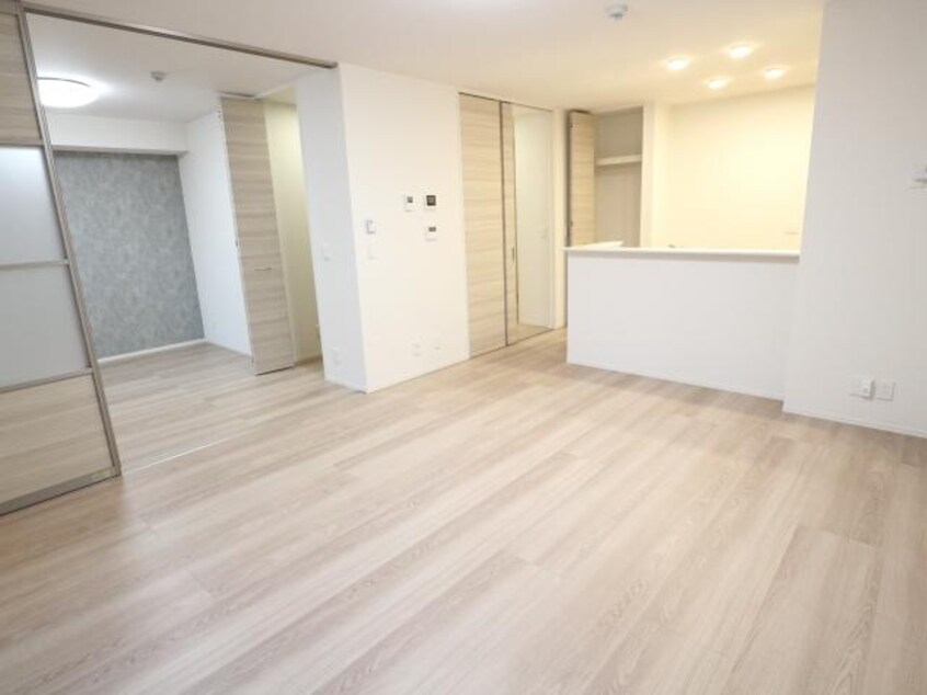  近鉄難波線・奈良線/近鉄奈良駅 徒歩6分 1階 1年未満