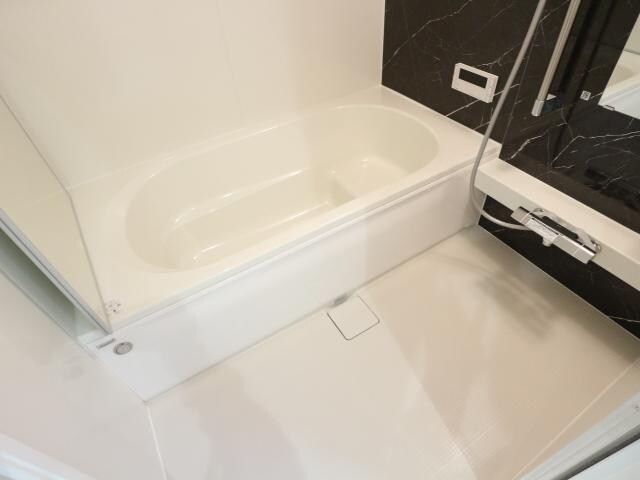  近鉄難波線・奈良線/近鉄奈良駅 徒歩6分 1階 1年未満