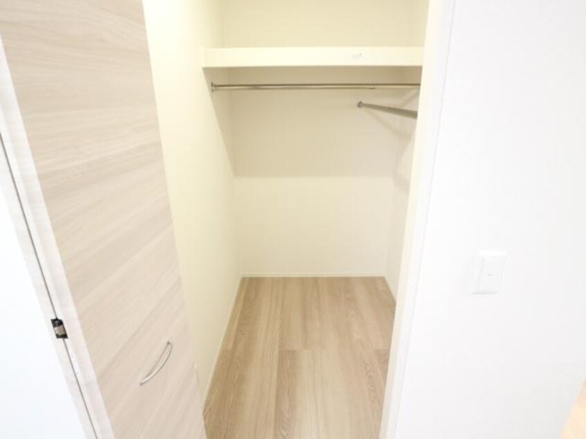  近鉄難波線・奈良線/近鉄奈良駅 徒歩6分 1階 1年未満