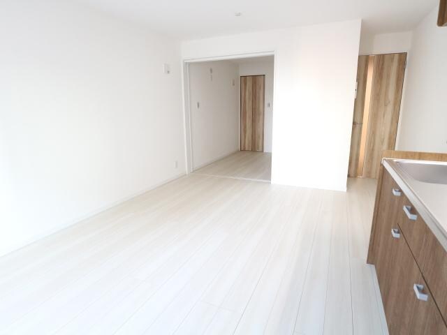  近鉄難波線・奈良線/近鉄奈良駅 徒歩18分 2階 1年未満