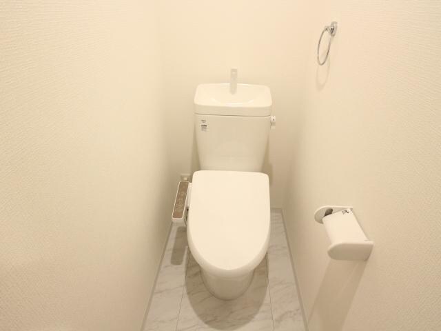  近鉄難波線・奈良線/近鉄奈良駅 徒歩18分 1階 1年未満