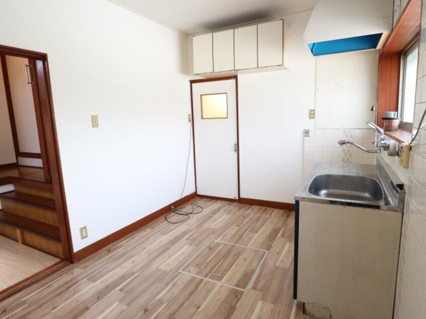  近鉄難波線・奈良線/新大宮駅 徒歩11分 2階 築45年