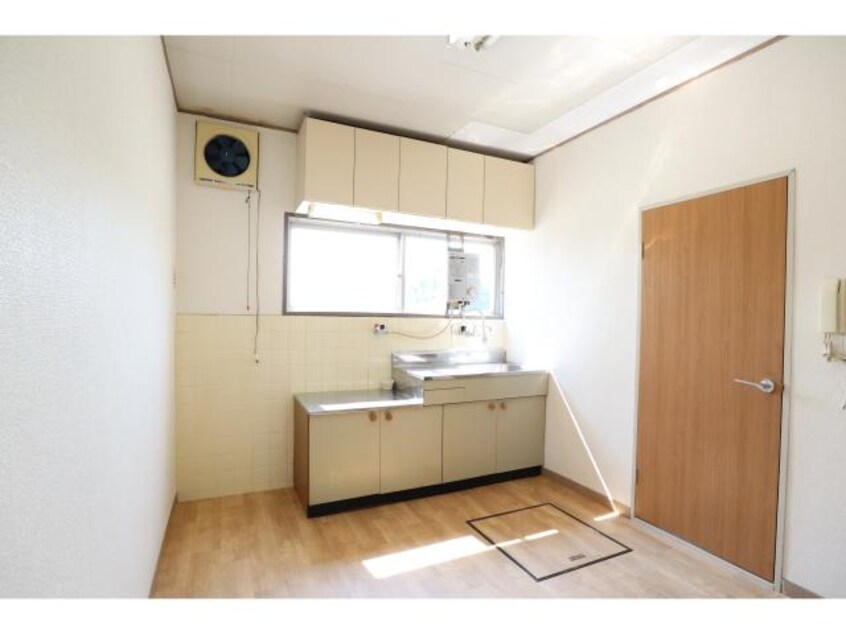  近鉄大阪線（近畿）/二上駅 徒歩10分 1階 築52年