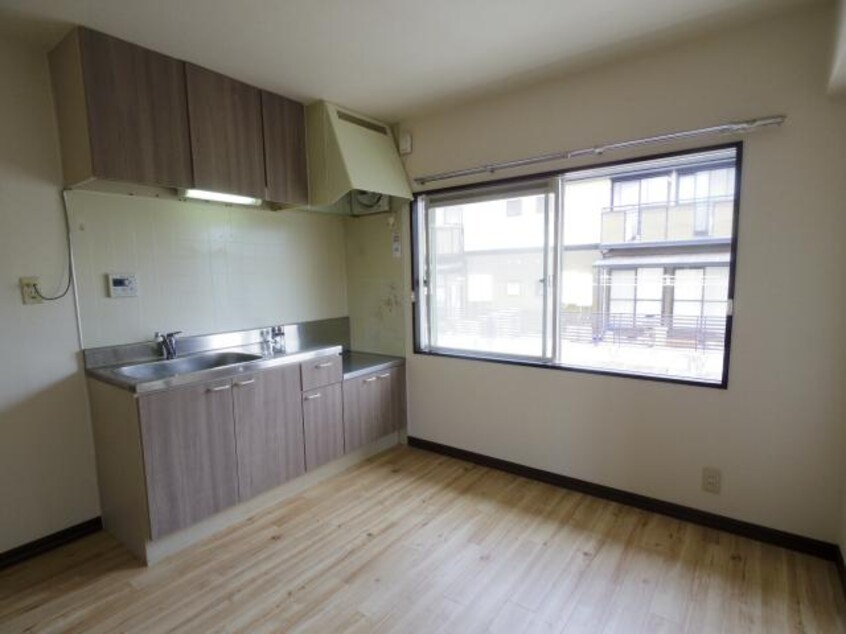  近鉄大阪線（近畿）/五位堂駅 バス8分馬見北９丁目下車:停歩2分 2階 築36年