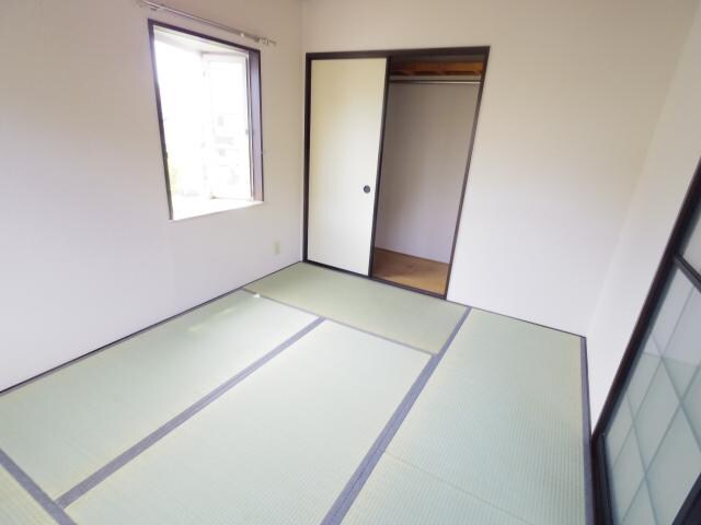  近鉄大阪線（近畿）/五位堂駅 バス8分馬見北９丁目下車:停歩2分 2階 築36年