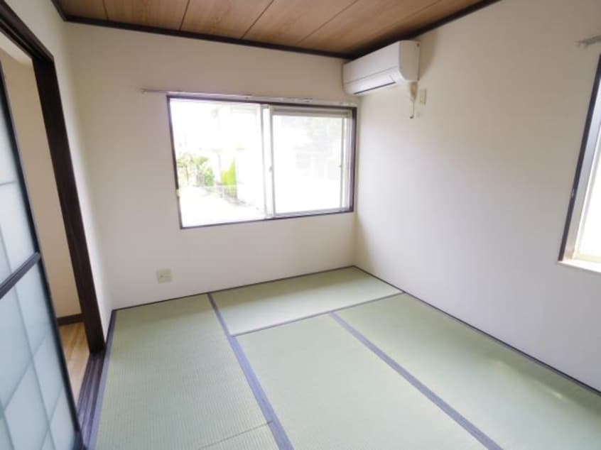  近鉄大阪線（近畿）/五位堂駅 バス8分馬見北９丁目下車:停歩2分 2階 築36年