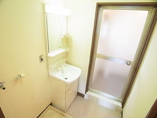  近鉄大阪線（近畿）/近鉄下田駅 徒歩1分 2階 築47年