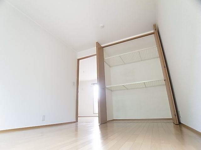  近鉄大阪線（近畿）/五位堂駅 バス7分馬見中2丁目下車:停歩3分 1階 築22年