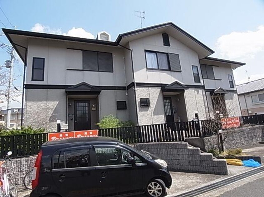  近鉄大阪線（近畿）/五位堂駅 バス8分馬見北９丁目下車:停歩2分 1-2階 築30年