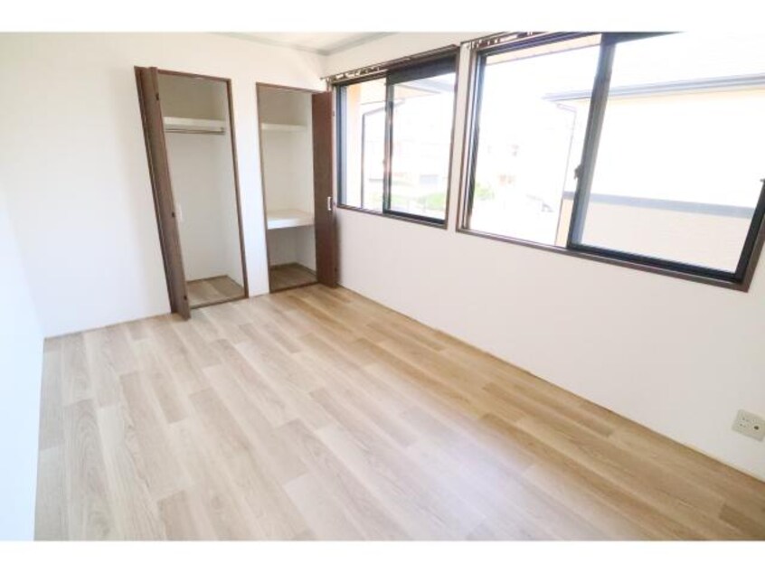  近鉄大阪線（近畿）/五位堂駅 バス8分馬見北９丁目下車:停歩2分 1-2階 築30年