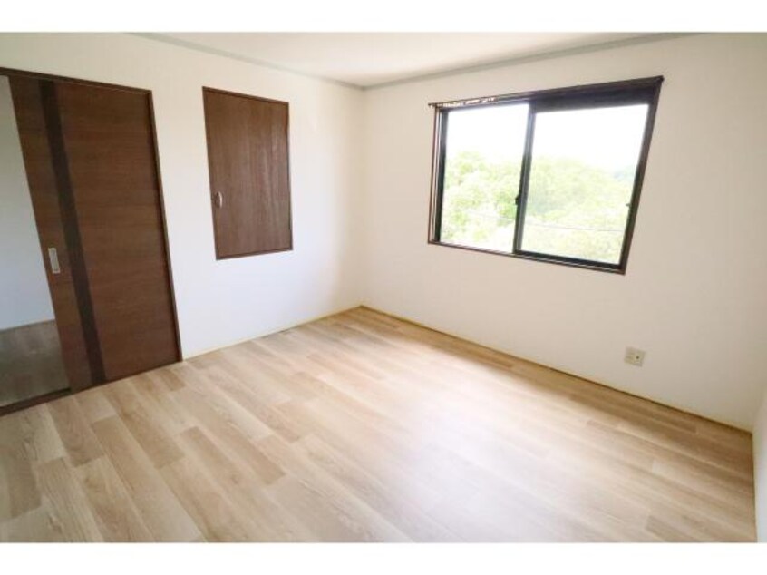  近鉄大阪線（近畿）/五位堂駅 バス8分馬見北９丁目下車:停歩2分 1-2階 築30年