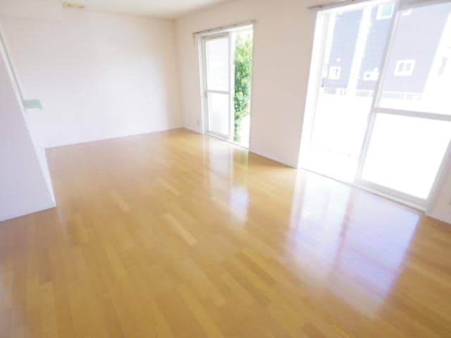  近鉄大阪線（近畿）/五位堂駅 バス7分西真美２丁目下車:停歩1分 1階 築25年