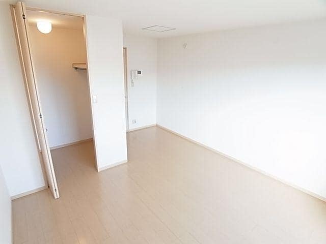  近鉄大阪線（近畿）/五位堂駅 バス5分馬見中1丁目下車:停歩2分 2階 築20年