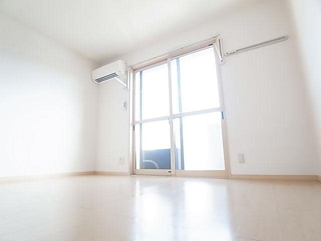  近鉄大阪線（近畿）/五位堂駅 バス5分馬見中1丁目下車:停歩2分 2階 築20年