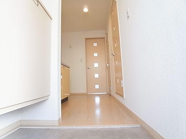  近鉄大阪線（近畿）/五位堂駅 バス5分馬見中1丁目下車:停歩2分 2階 築20年