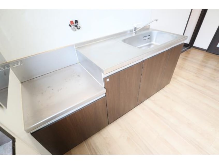  近鉄大阪線（近畿）/五位堂駅 バス6分馬見北９丁目下車:停歩3分 1階 築37年