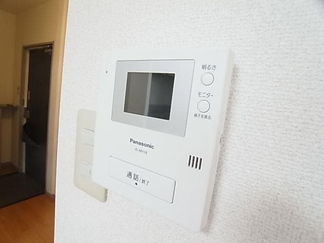  近鉄大阪線（近畿）/五位堂駅 バス8分馬見中2丁目下車:停歩3分 1階 築32年