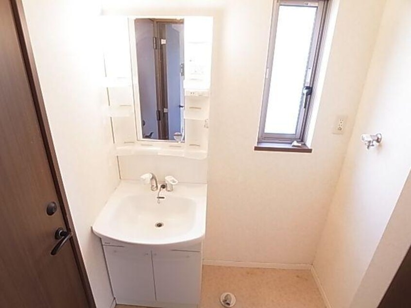  近鉄大阪線（近畿）/近鉄下田駅 徒歩9分 1階 築16年