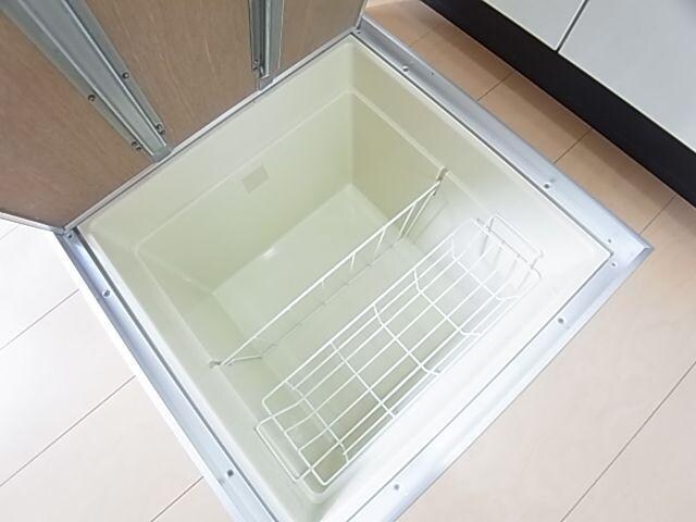  近鉄大阪線（近畿）/関屋駅 徒歩8分 1階 築16年