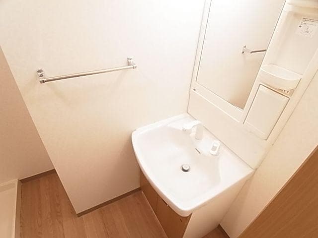  近鉄大阪線（近畿）/二上駅 徒歩1分 2階 築15年