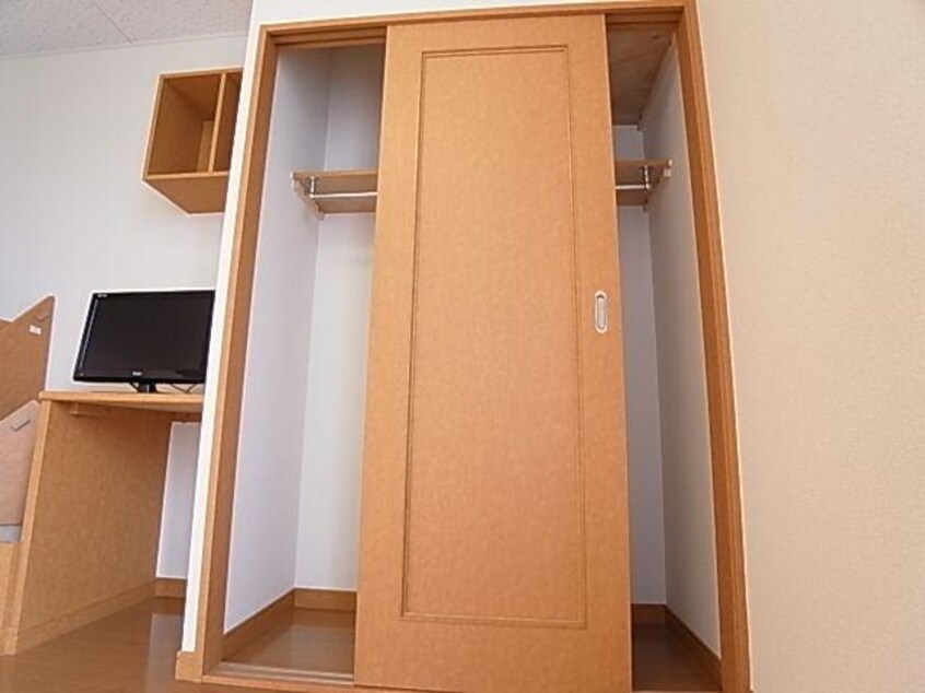  近鉄大阪線（近畿）/五位堂駅 徒歩13分 1階 築19年