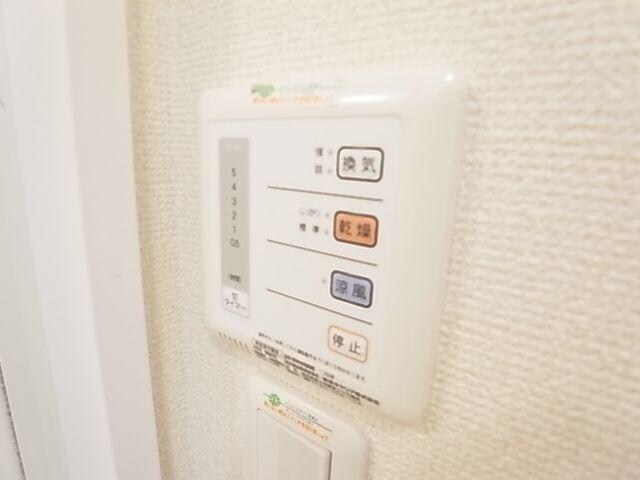  和歌山線/香芝駅 徒歩16分 1階 築15年