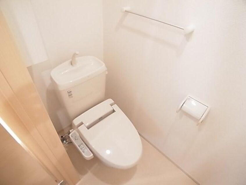  和歌山線/ＪＲ五位堂駅 徒歩2分 1階 築13年