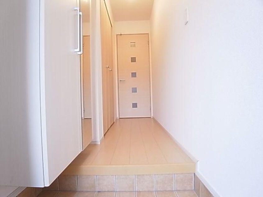  和歌山線/ＪＲ五位堂駅 徒歩2分 1階 築13年