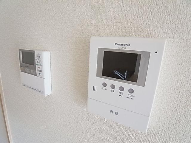  近鉄大阪線（近畿）/五位堂駅 バス5分馬見中5丁目下車:停歩3分 2階 築13年