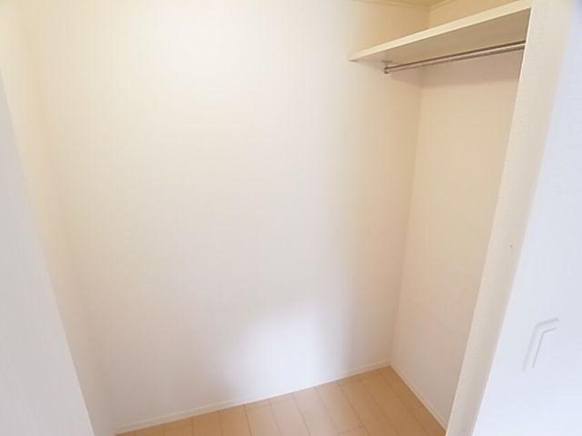  和歌山線/香芝駅 徒歩12分 2階 築11年