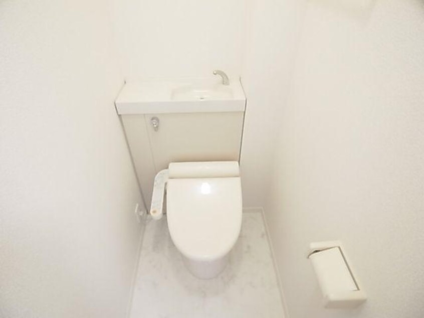  和歌山線/香芝駅 徒歩12分 2階 築11年