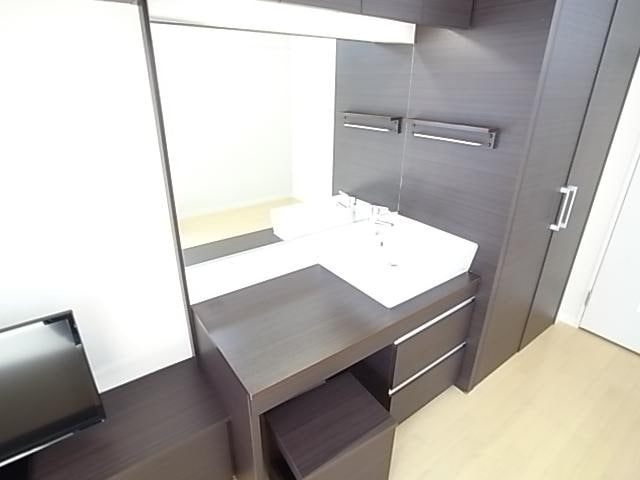  近鉄大阪線（近畿）/五位堂駅 徒歩4分 1階 築11年