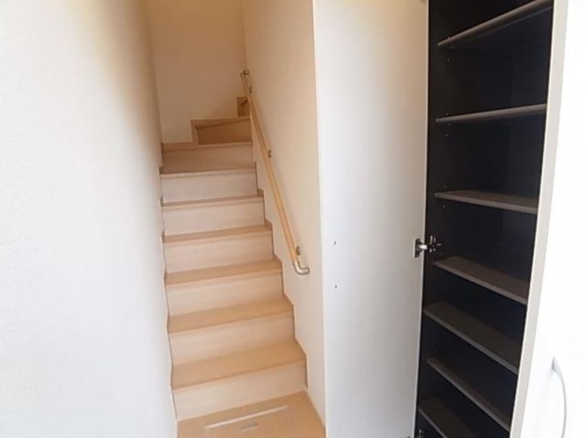  近鉄南大阪線/当麻寺駅 徒歩3分 2階 築9年