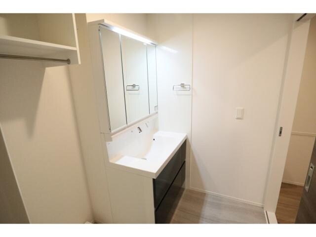  近鉄大阪線（近畿）/近鉄下田駅 徒歩8分 3階 築2年