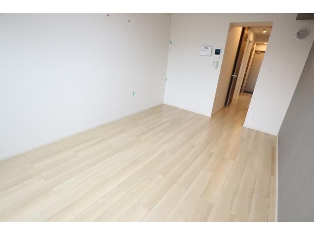  和歌山線/志都美駅 徒歩5分 2階 築1年