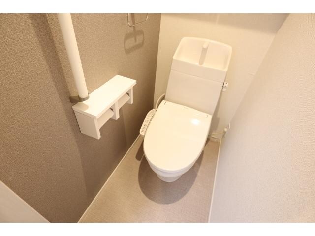  和歌山線/志都美駅 徒歩5分 2階 築1年