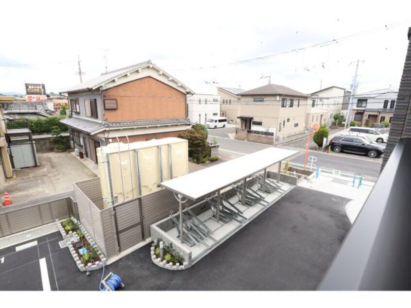  和歌山線/志都美駅 徒歩5分 2階 築1年