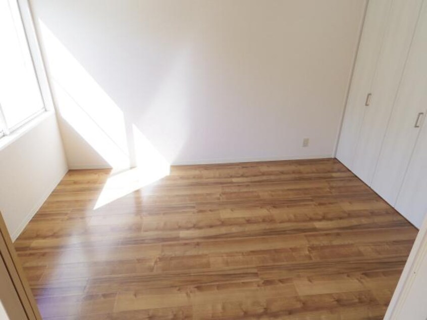  大和路線・関西本線/大和小泉駅 徒歩10分 1階 築33年