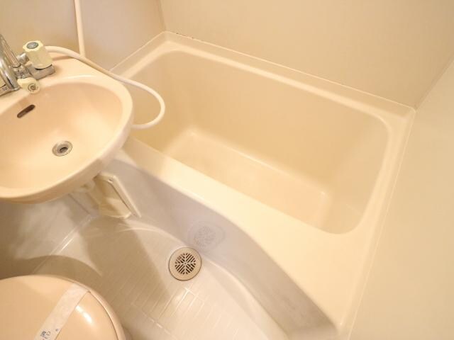  大和路線・関西本線/郡山駅 徒歩5分 2階 築27年