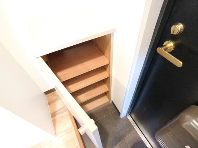  大和路線・関西本線/郡山駅 徒歩5分 2階 築27年