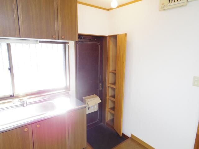  近鉄橿原線/近鉄郡山駅 徒歩13分 2階 築24年